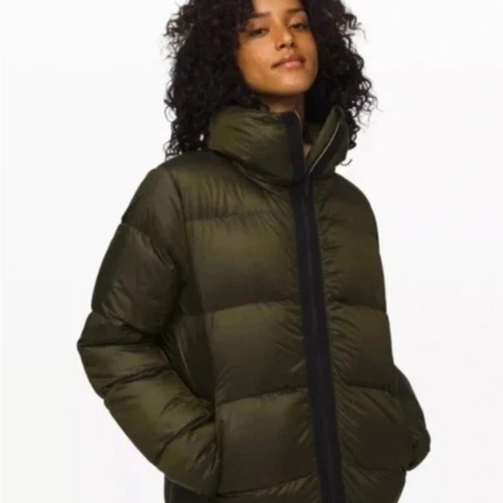 lululemon athletica Dark Olive Waterproof Cloudscape Puffer Jacket Size 10 EUC